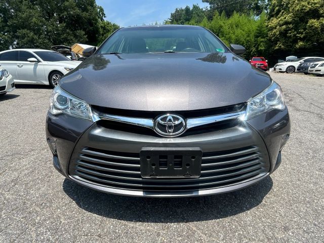 2017 Toyota Camry - Image 4