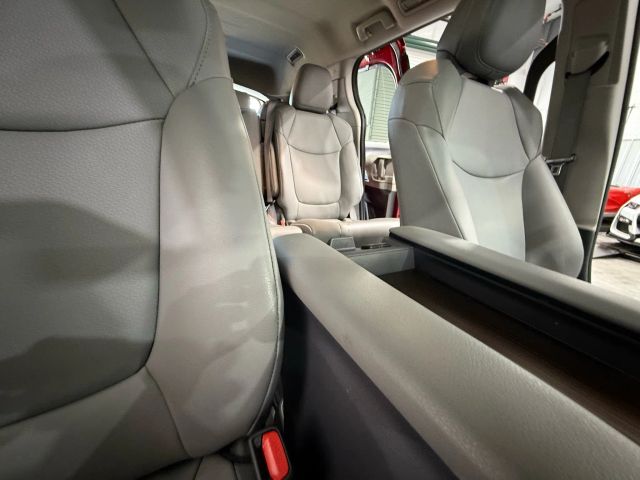 2021 Toyota Sienna - Image 115