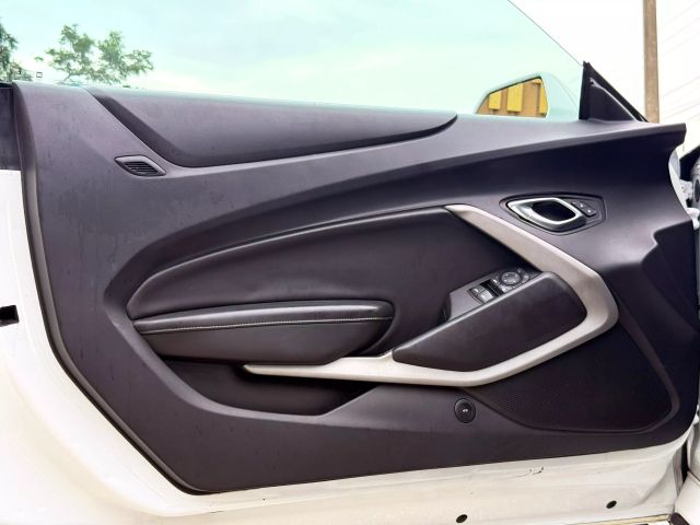 2019 Chevrolet Camaro - Image 24