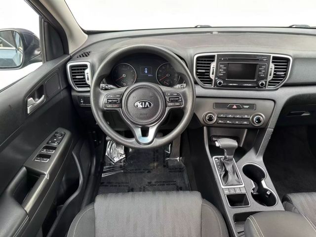 2017 Kia Sportage - Image 22