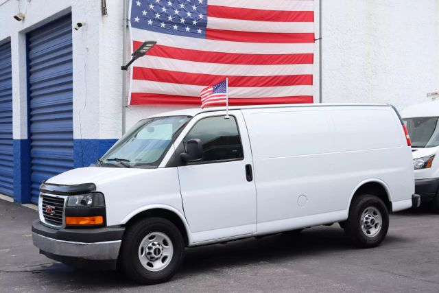 2018 Gmc Savana 2500 Cargo - Image 1