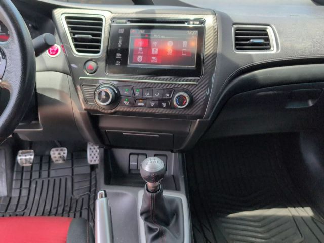 2015 Honda Civic - Image 11