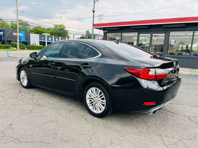 2017 Lexus Es - Image 10
