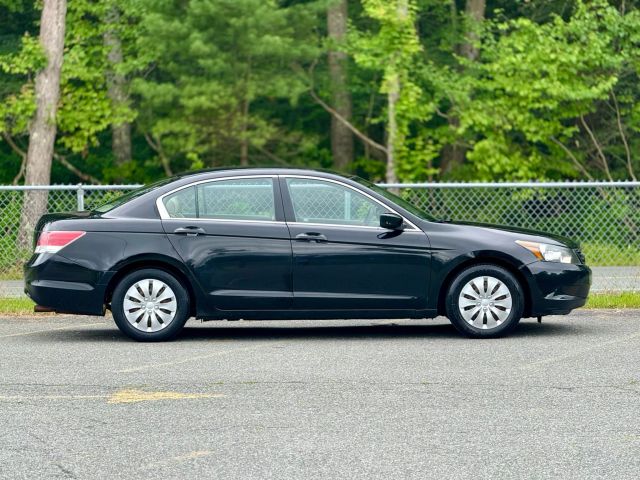 2010 Honda Accord Lx Sedan 4d - Image 4