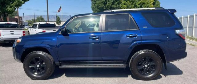 2022 Toyota 4runner - Image 9