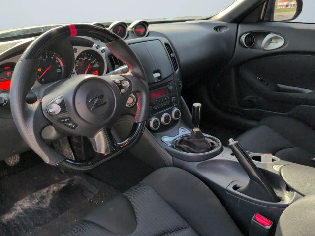 2016 Nissan 370z - Image 10