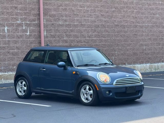 2009 Mini Hardtop Cooper Hatchback 2d - Image 7