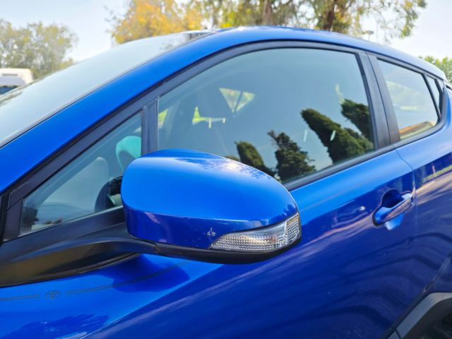 2019 Toyota C-hr - Image 9