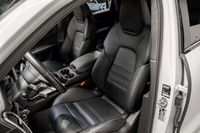 2023 Porsche Cayenne Coupe Turbo Gt Sport Utility 4d - - Image 23