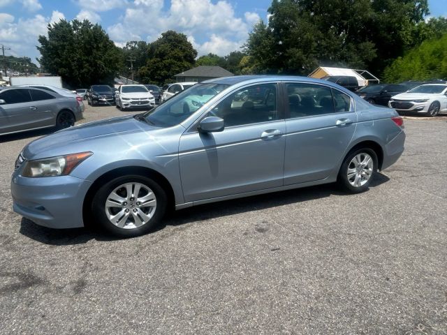 2011 Honda Accord - Image 2