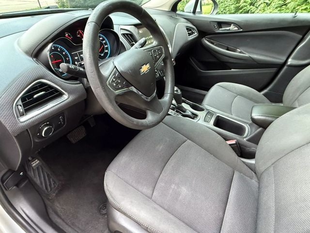 2017 Chevrolet Cruze Lt Sedan 4d - Image 5