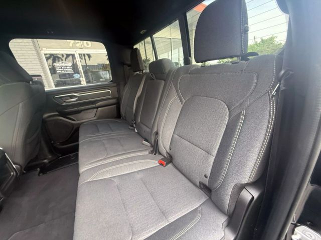 2019 Ram 1500 Crew Cab - Image 12