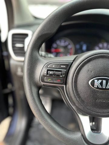 2017 Kia Sportage - Image 30