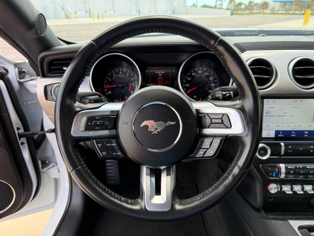 2022 Ford Mustang - Image 83