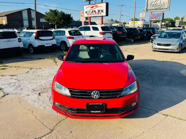 2016 Volkswagen Jetta - Image 5