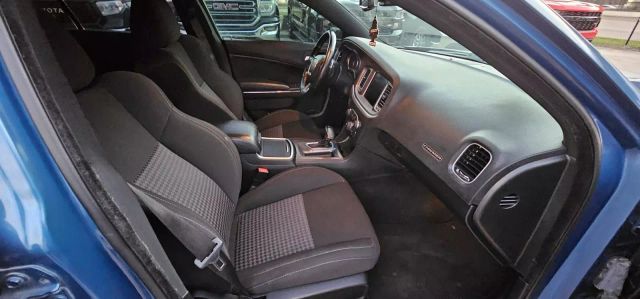 2021 Dodge Charger - Image 15