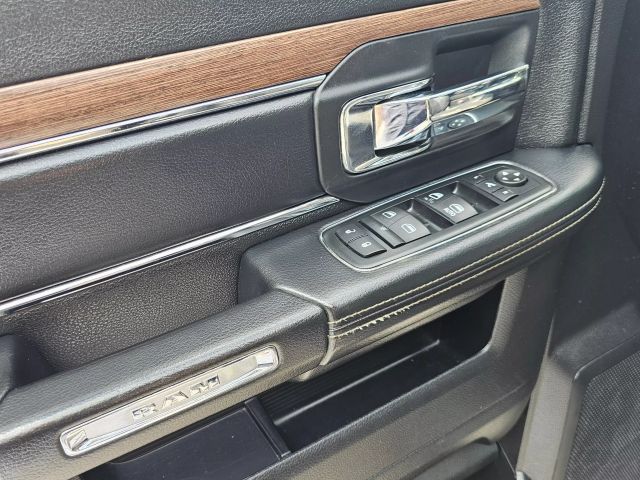 2015 Ram 1500 Crew Cab - Image 18