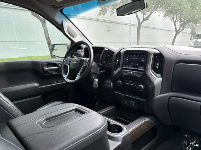 2020 CHEVROLET SILVERADO 1500 CREW CAB PICKUP V6, ECOTEC3, 4.3 LITER CUSTOM PICKUP 4D 5 3/4 FT