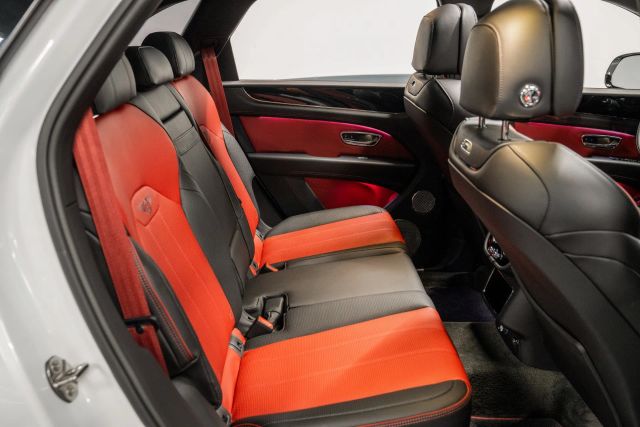 2022 Bentley Bentayga V8 Sport Utility 4d - - Image 27