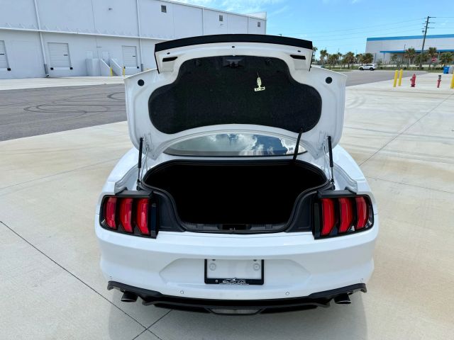 2022 Ford Mustang - Image 68