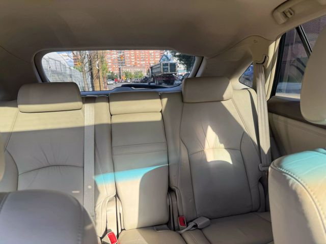 2005 LEXUS RX SUV V6, 3.3 LITER RX 330 SPORT UTILITY 4D