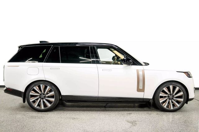 2024 Land Rover Range Rover P615 Sv Lwb Sport Utility 4d - - Image 44
