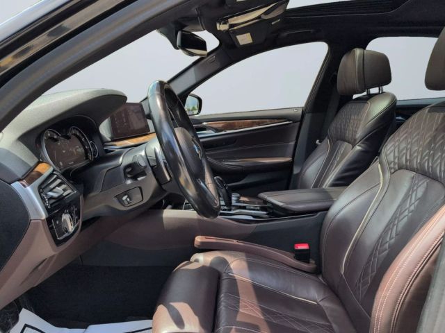 2019 Bmw 5 Series - Image 9