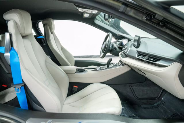 2015 Bmw I8 Coupe 2d - - Image 24