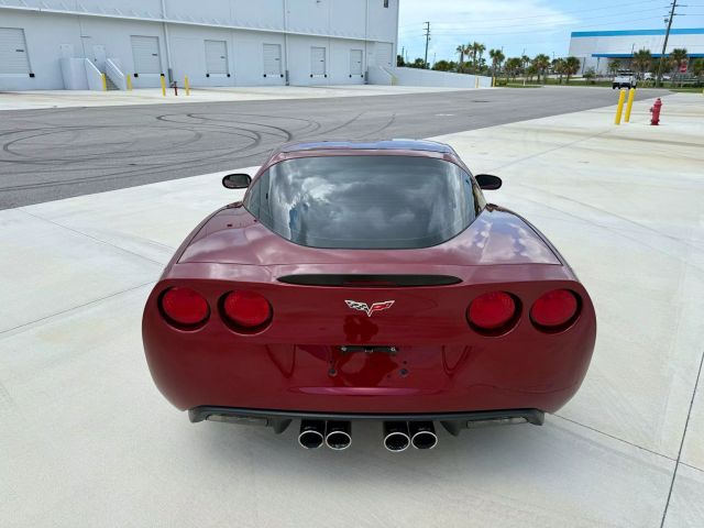 2006 Chevrolet Corvette - Image 21