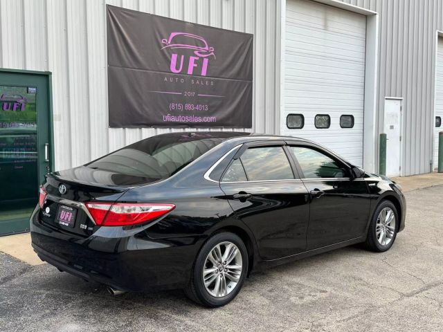 2015 Toyota Camry - Image 5