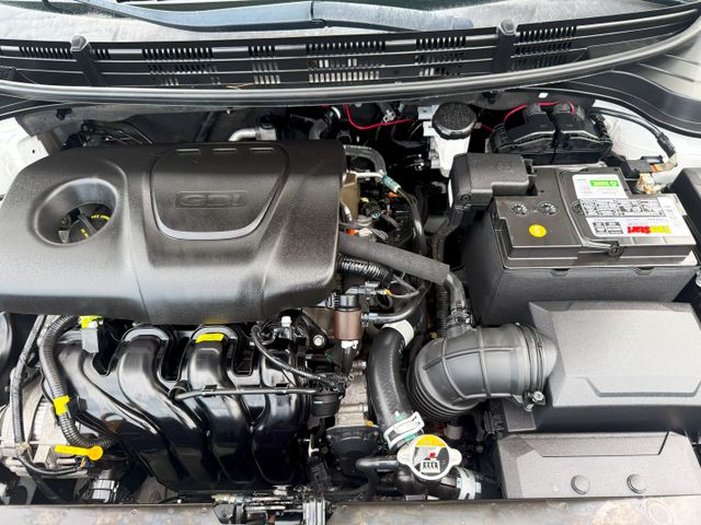 2019 Kia Rio - Image 33