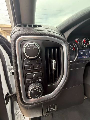 2020 Chevrolet Silverado 1500 Crew Cab - Image 17