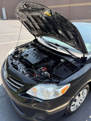 2013 Toyota Corolla L Sedan 4d - Image 21
