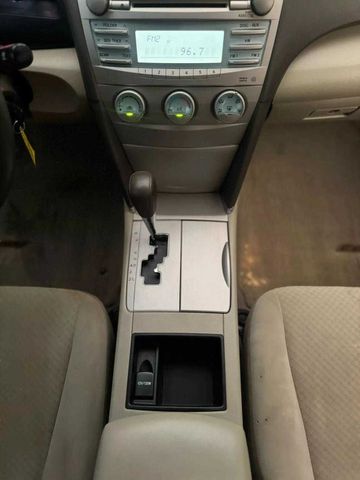 2008 Toyota Camry - Image 24