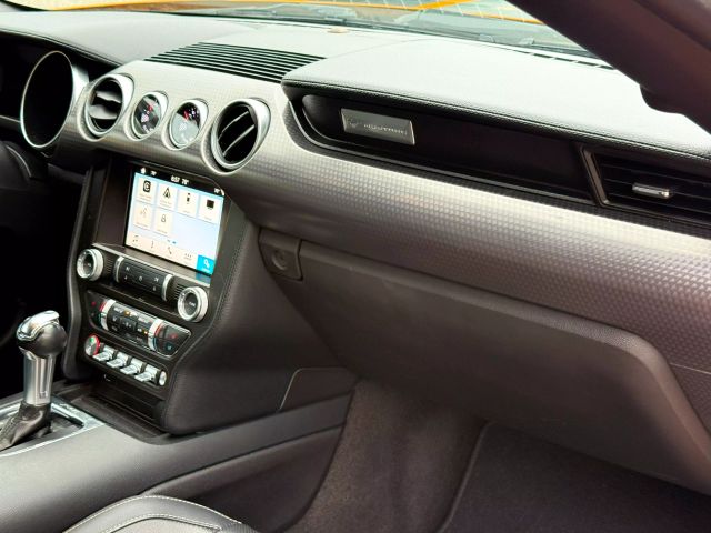 2018 Ford Mustang - Image 25