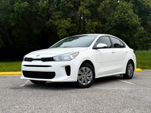 2019 Kia Rio - Image 2