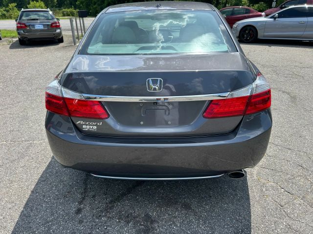 2015 Honda Accord - Image 4