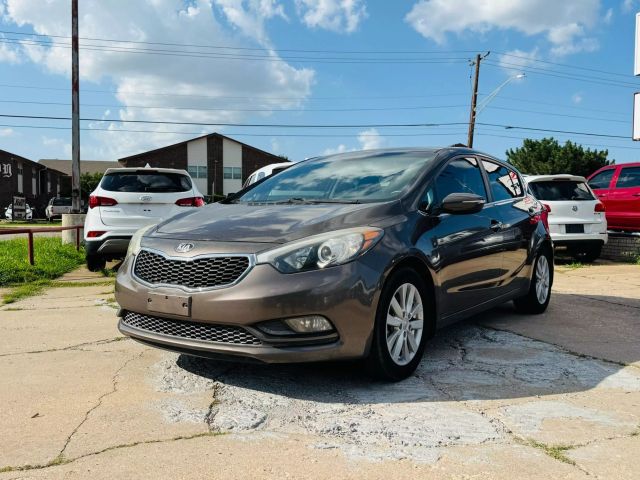 2014 Kia Forte - Image 5