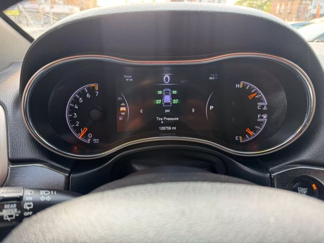 2015 JEEP GRAND CHEROKEE SUV V6, FLEX FUEL, 3.6 LITER LAREDO SPORT UTILITY 4D
