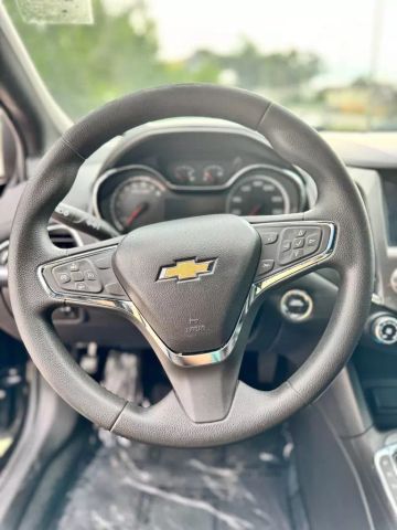 2018 Chevrolet Cruze Lt Sedan 4d - Image 10