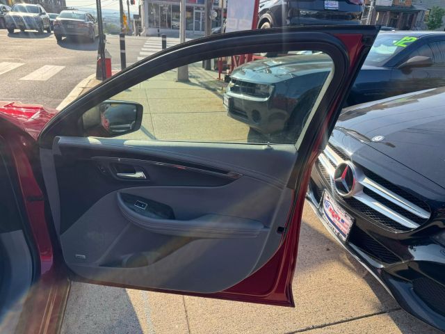 2014 CHEVROLET IMPALA SEDAN V6, FLEX FUEL, 3.6 LITER LT SEDAN 4D