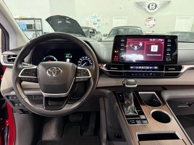 2021 Toyota Sienna - Image 74