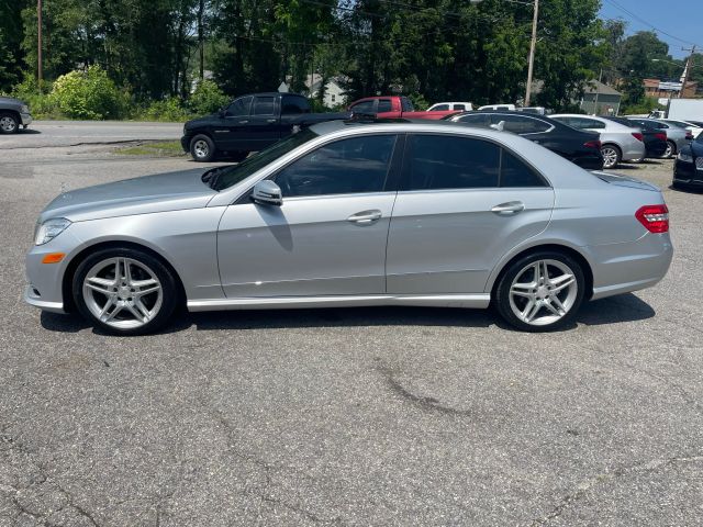 2013 Mercedes-benz E-class - Image 2