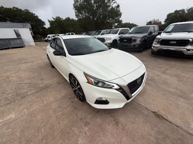 2019 Nissan Altima - Image 4