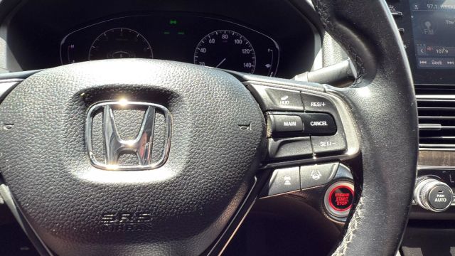 2018 Honda Accord - Image 42