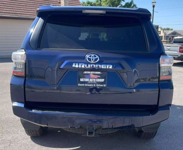 2022 Toyota 4runner - Image 7