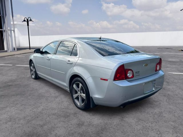 2009 Chevrolet Malibu - Image 3