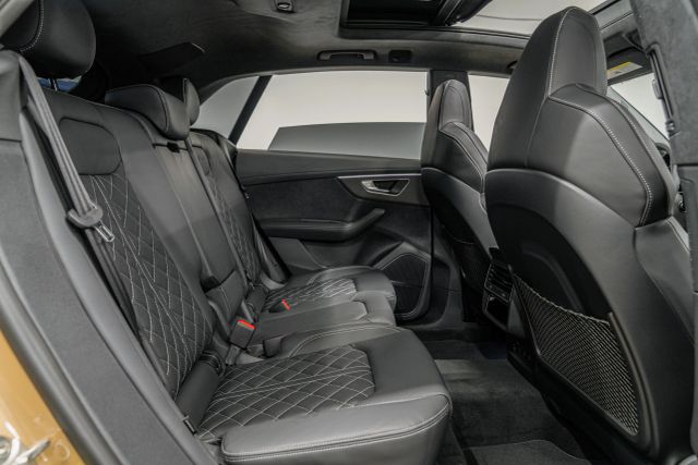 2024 Audi Sq8 Prestige Sport Utility 4d - - Image 32