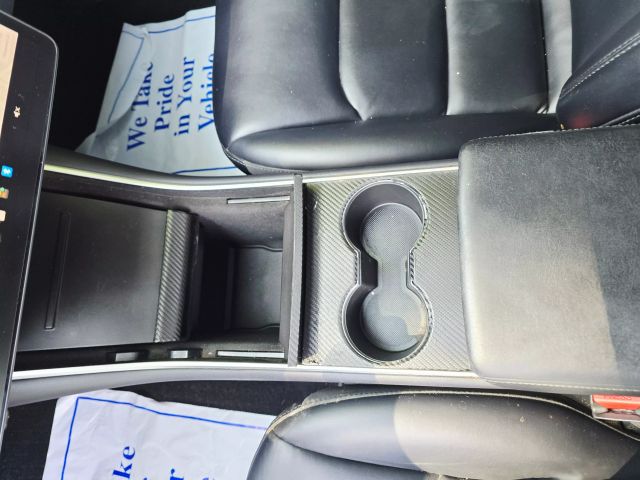 2019 Tesla Model 3 - Image 33