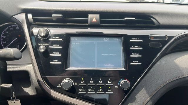 2019 Toyota Camry - Image 35